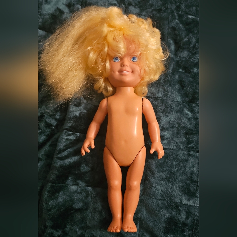 Vintage 1987 Playskool Dolly Surprise